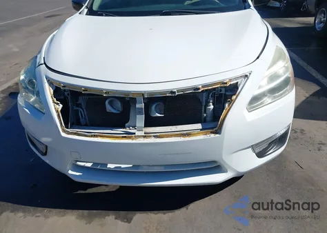 2015 Nissan Altima 2.5 S из США, поврежденный, VIN 1N4AL3AP3FC477463